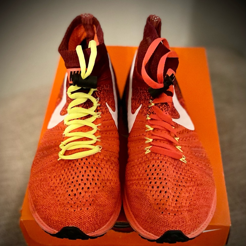Nike All out Zoom Flyknit Crimson size 9